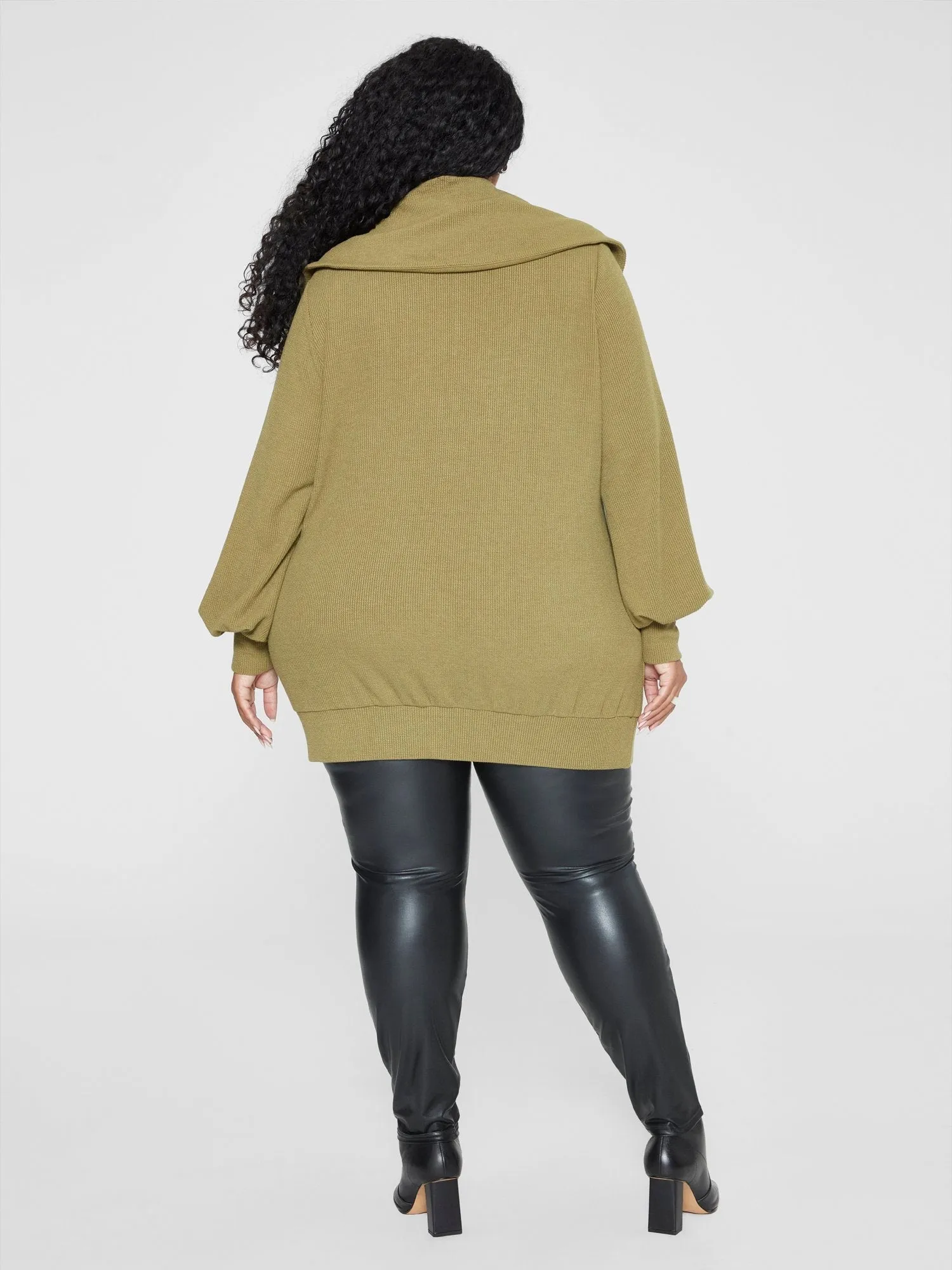 Fashion To Figure - Carina Half Zip Sweatshirt