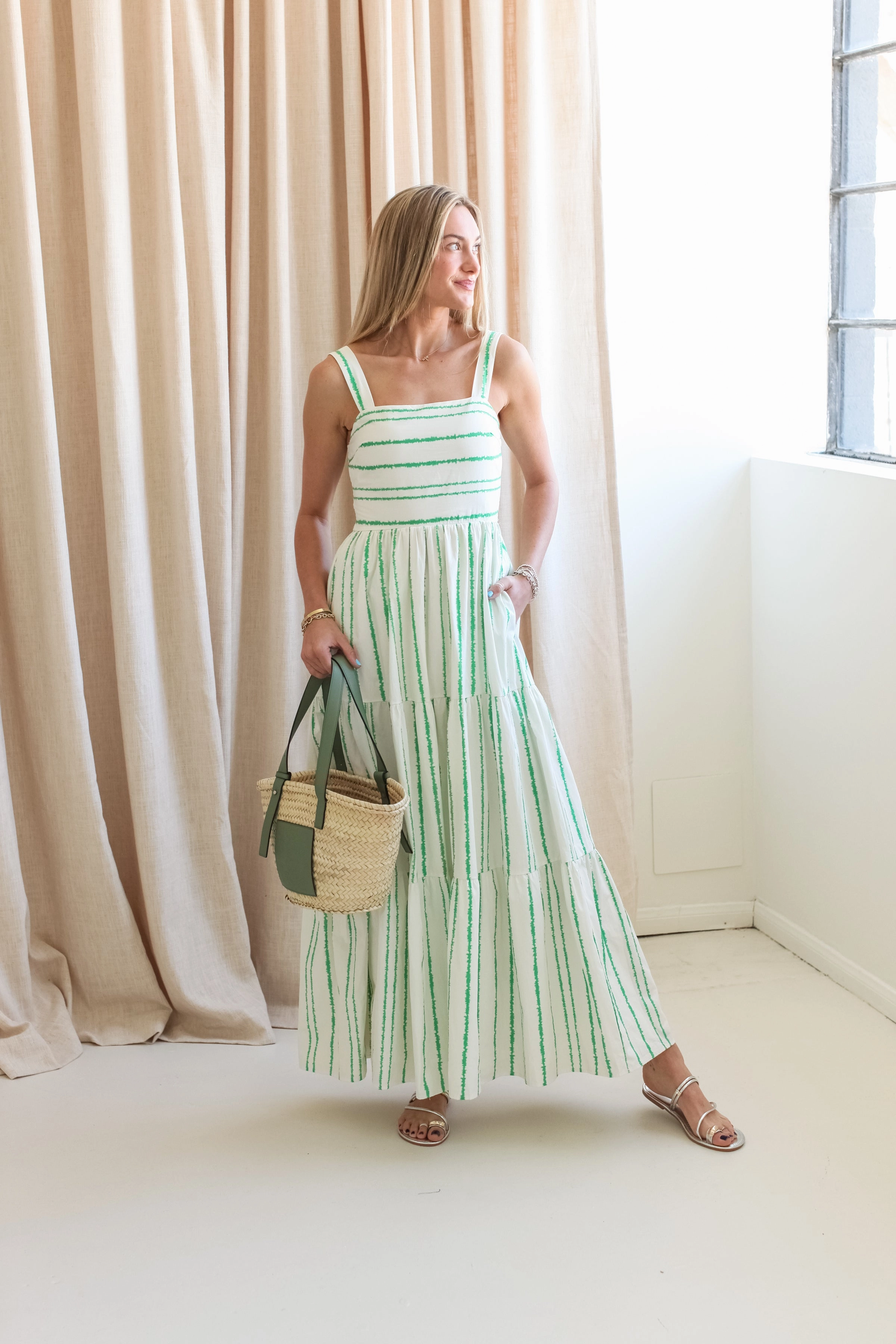Sleek Waistband Jane Maxi Dress