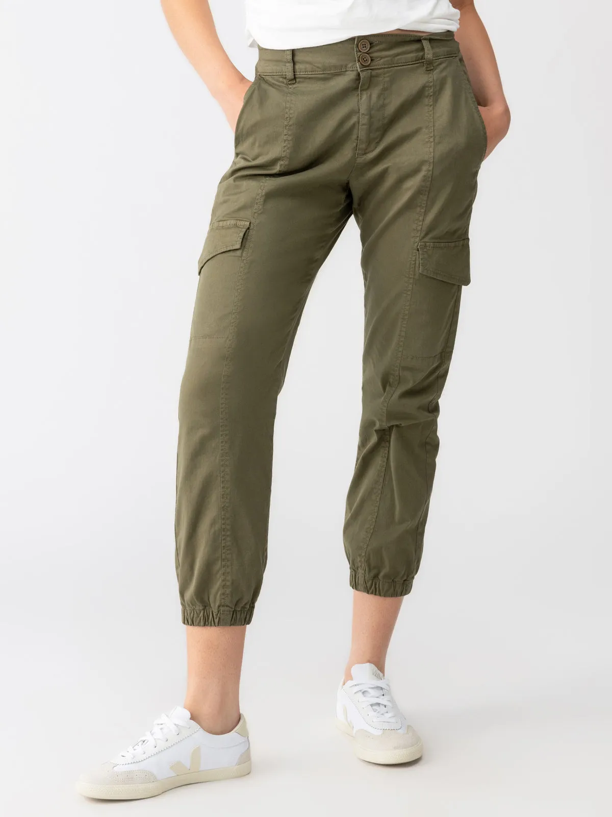 Modern Waist Daily Motion Rebel Standard Rise Pant Hiker Green