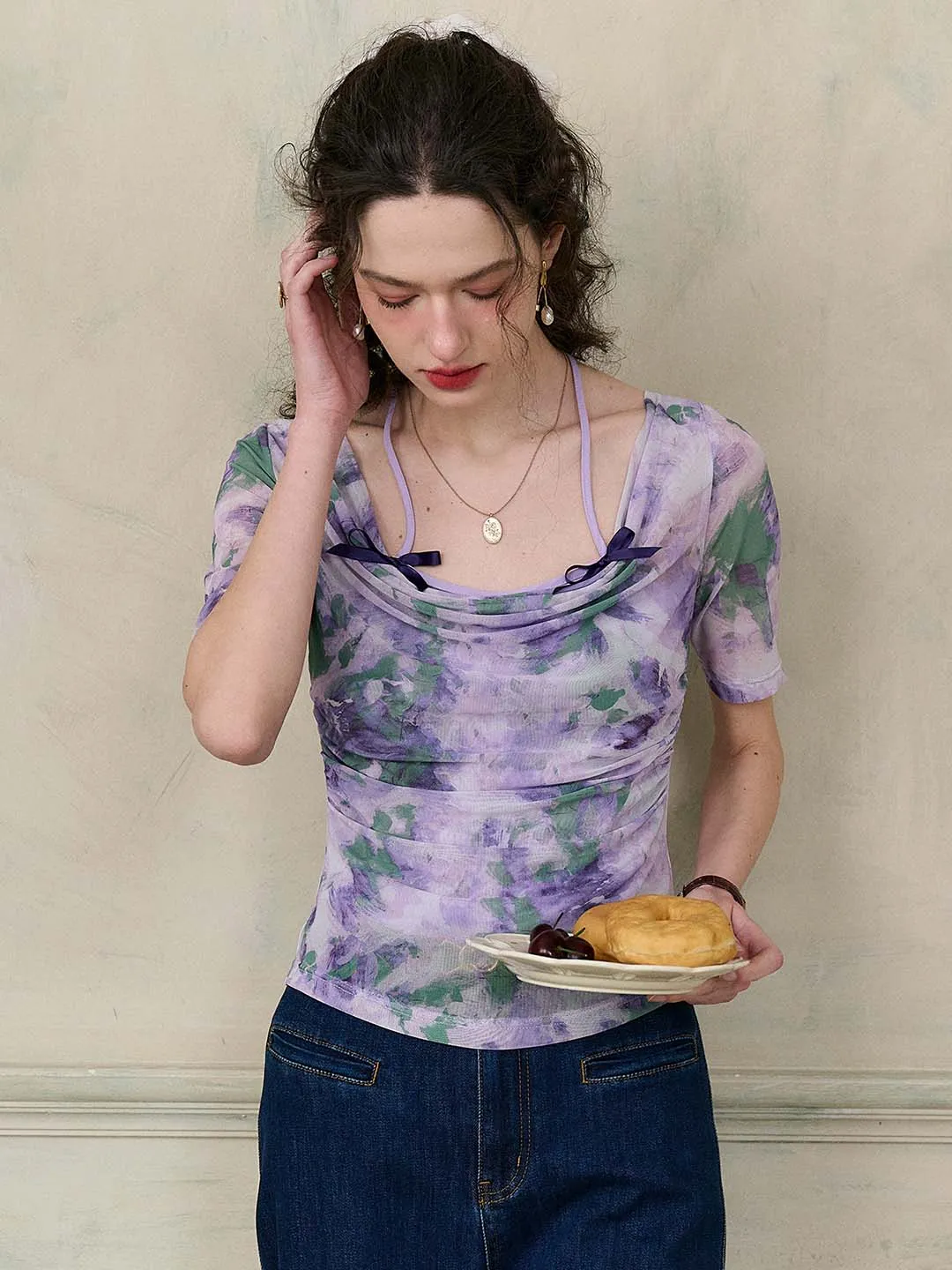 AdjustableCuffSystem ??Final Sale??Frankie Floral Print Contrast Color Bow Top
