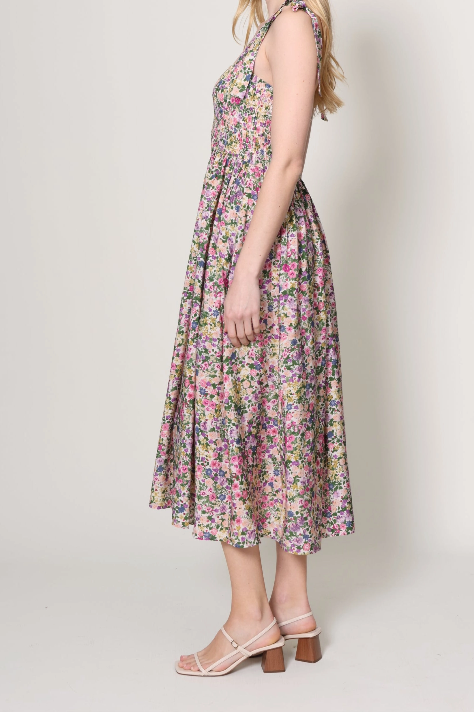 Wild Blossom Midi Dress Trendy Fit