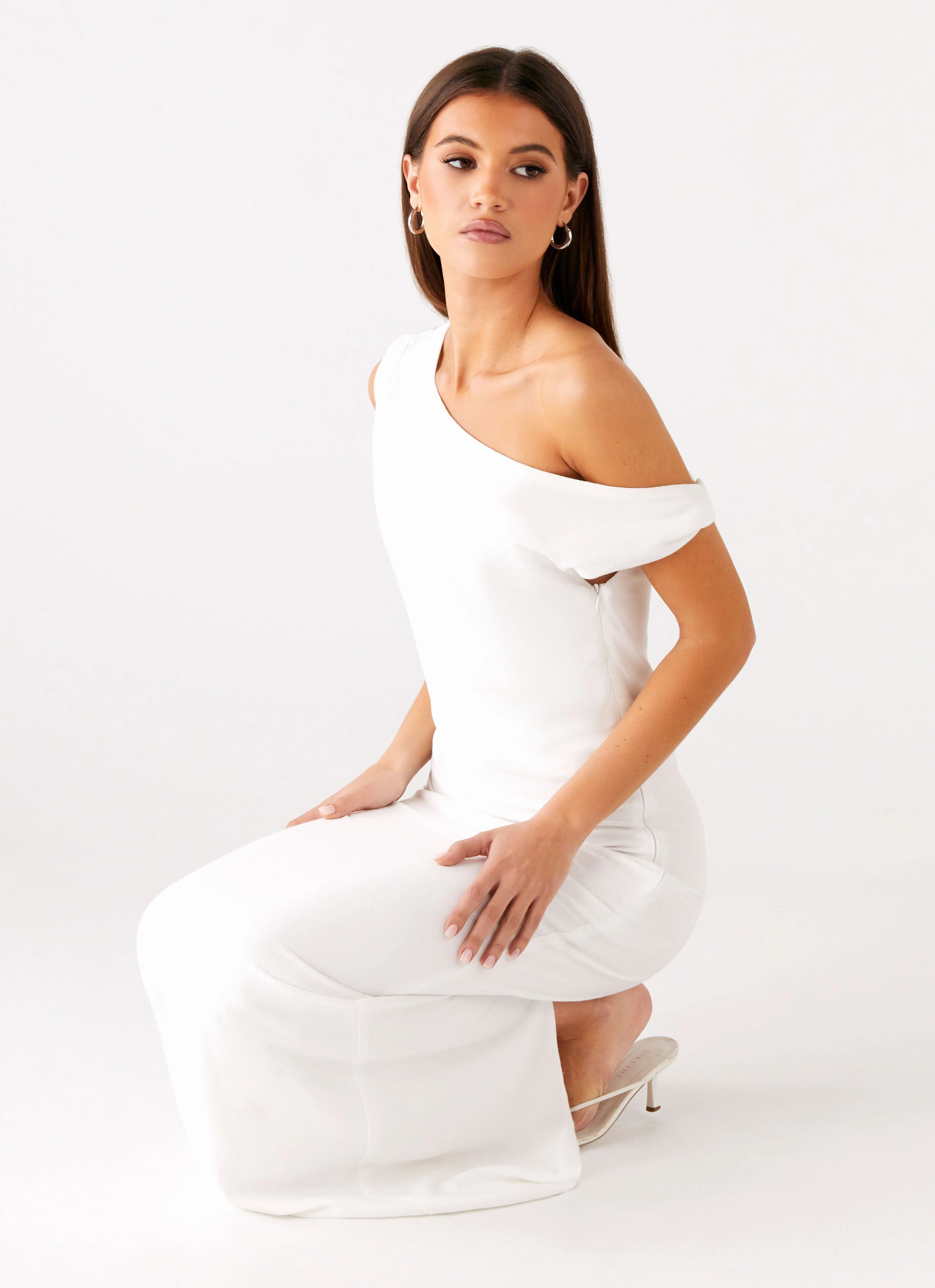 Mckenna Maxi Dress - White Elegant Look Light Flow