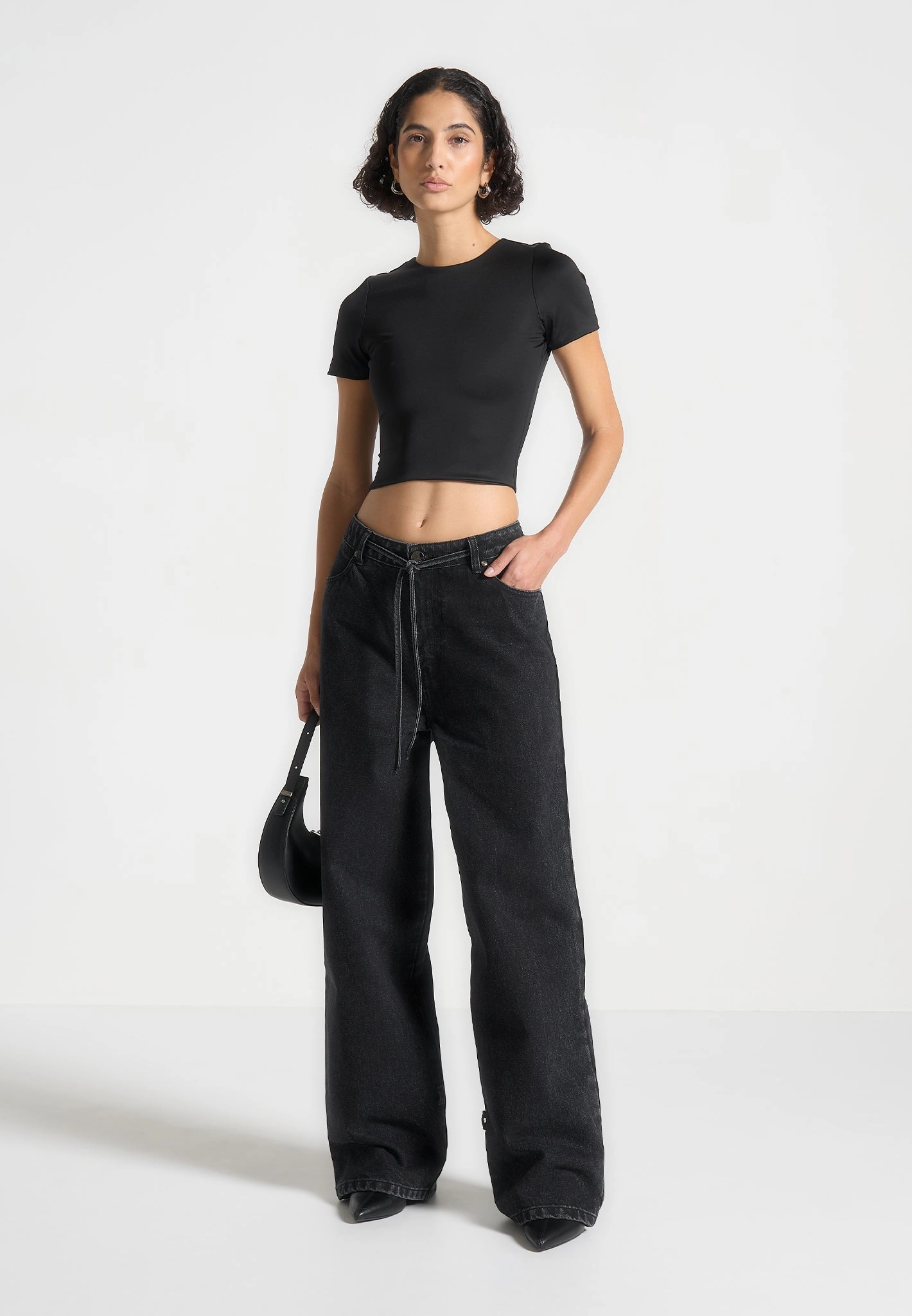 Faye - Wide Mid Rise Jeans with Tie Waist - Washed Black Flattering Fit