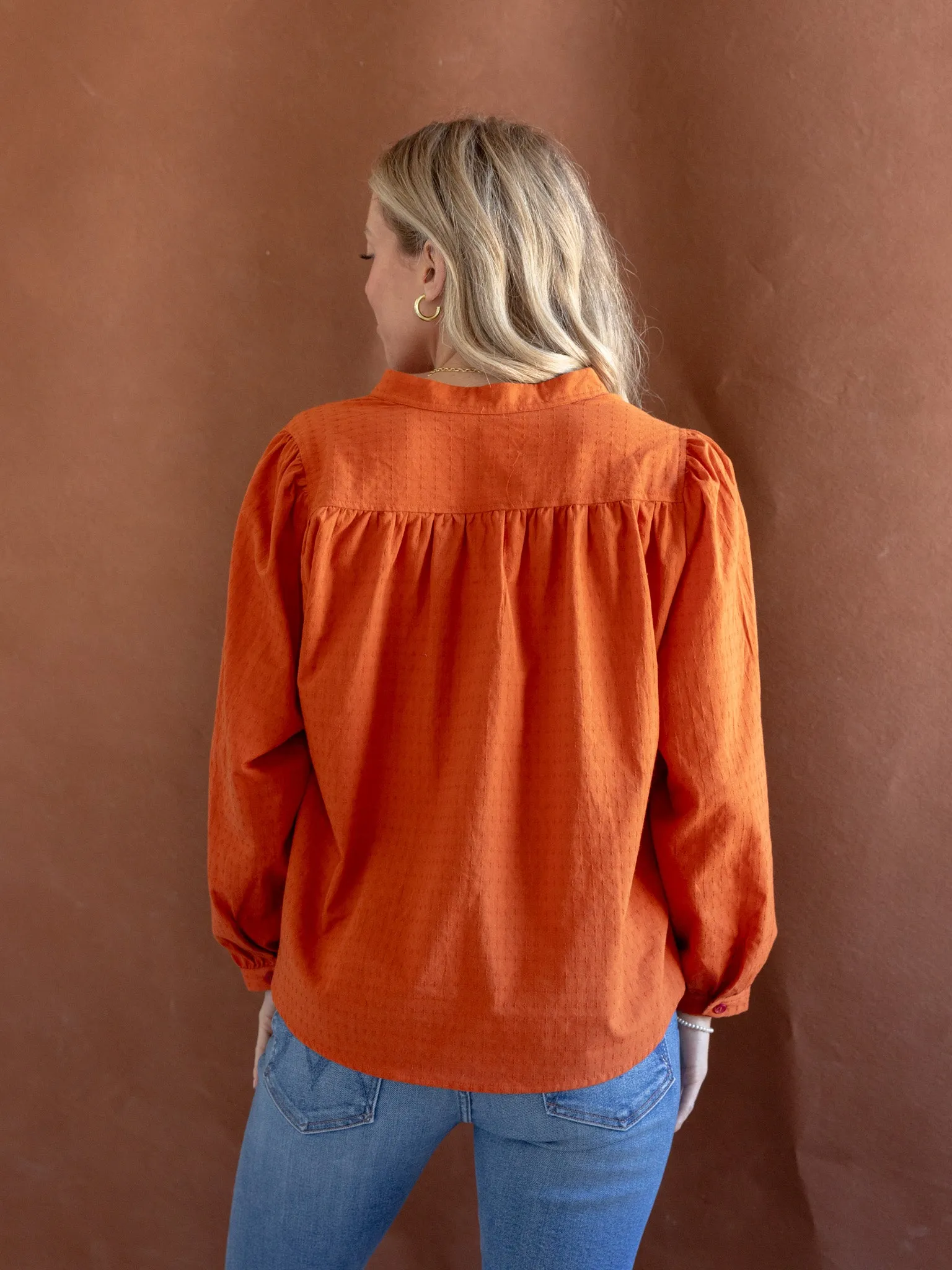 Felicity Rust Blouse Temperature Regulating Fibers