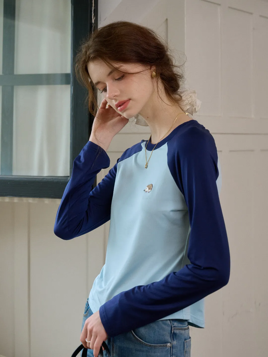 ??Final Sale??Abby Round Neck Embroidery Top TonalStitching