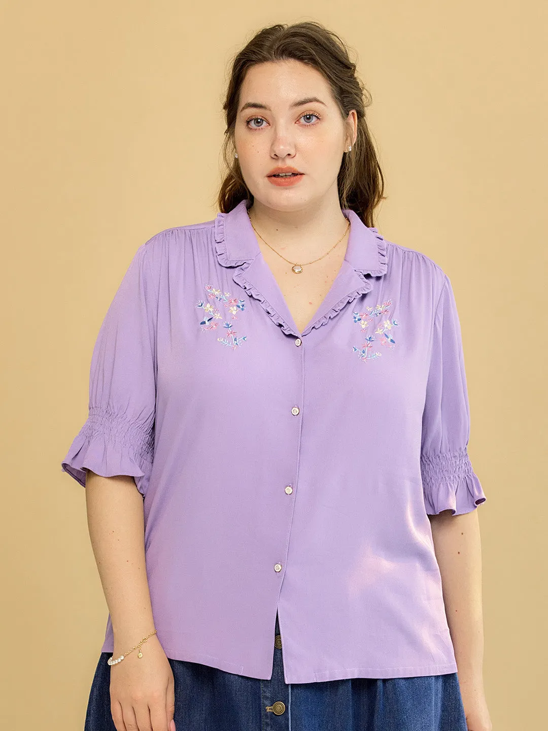 FrayResistant Fabric SelfFabric Binding ??Final Sale??Plus Size Alicia Floral Embroidery V-Neck Blouse