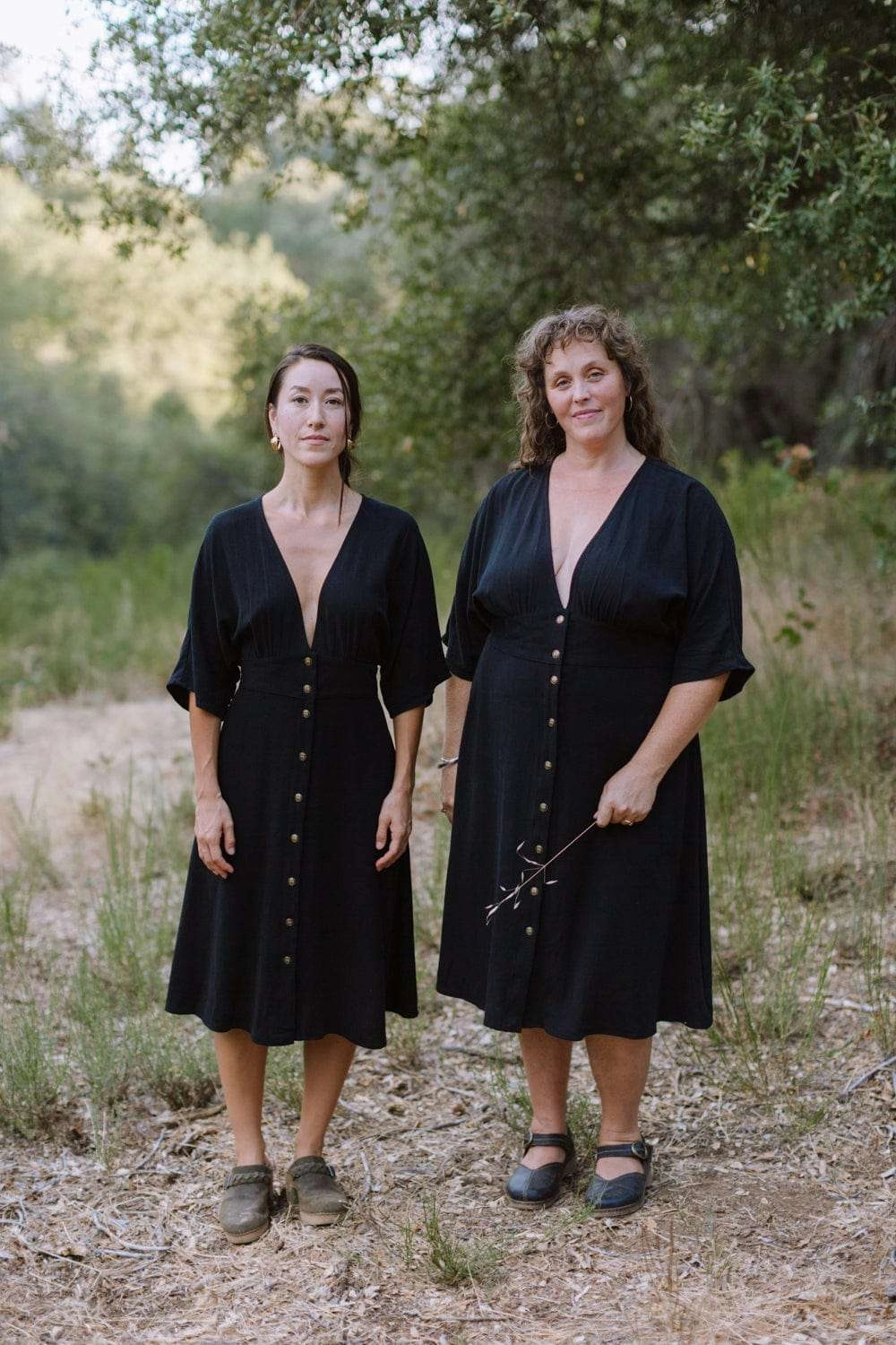 Chic Tailoring Finley Dress in Black Linen