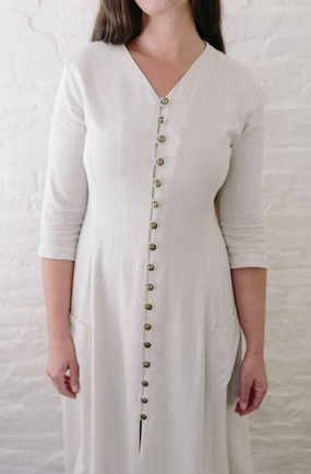 Fiona Dress in Oat Linen Gift-Worthy Curvy Glam