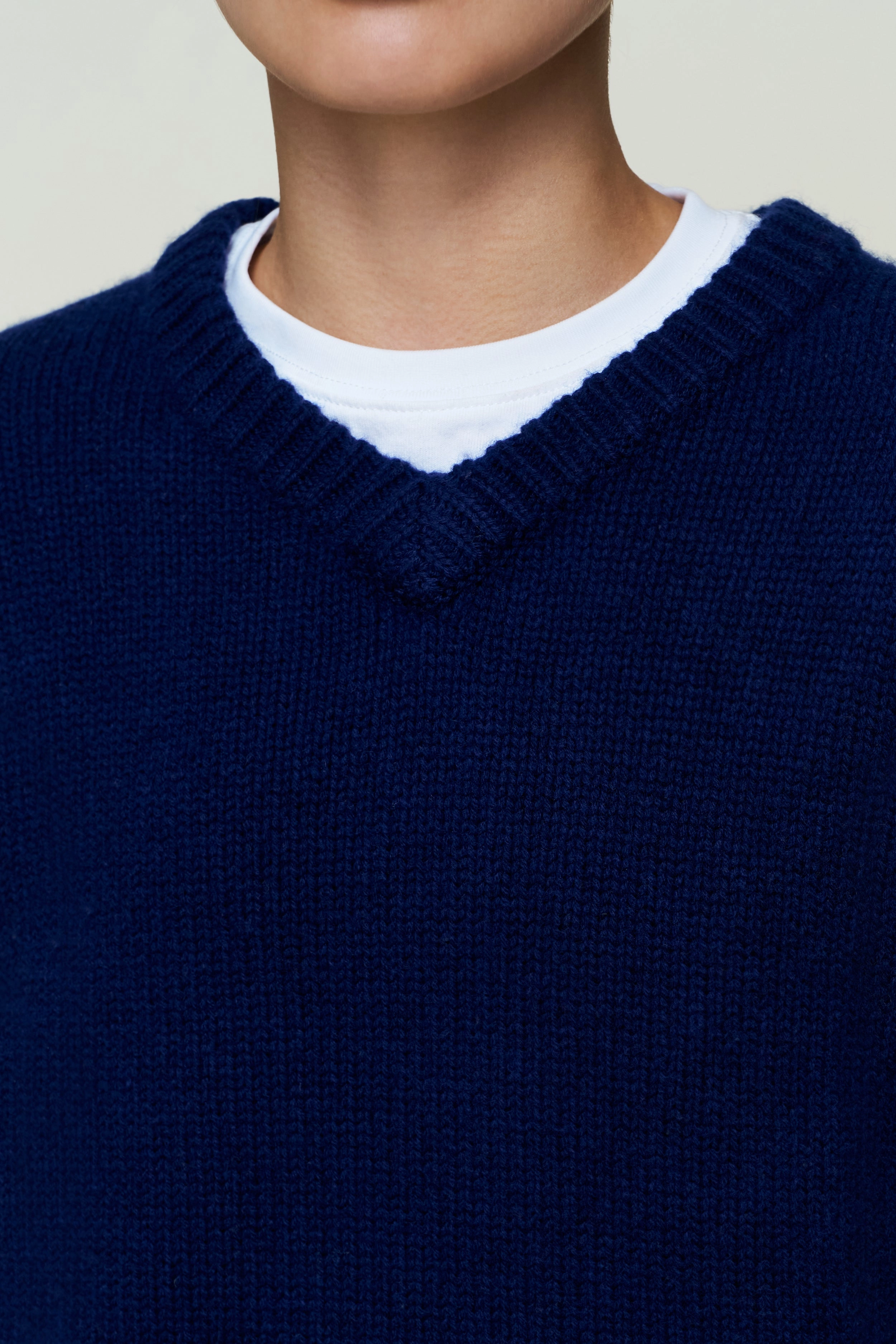 Joni Cashmere V-Neck Jumper Sleek Fit