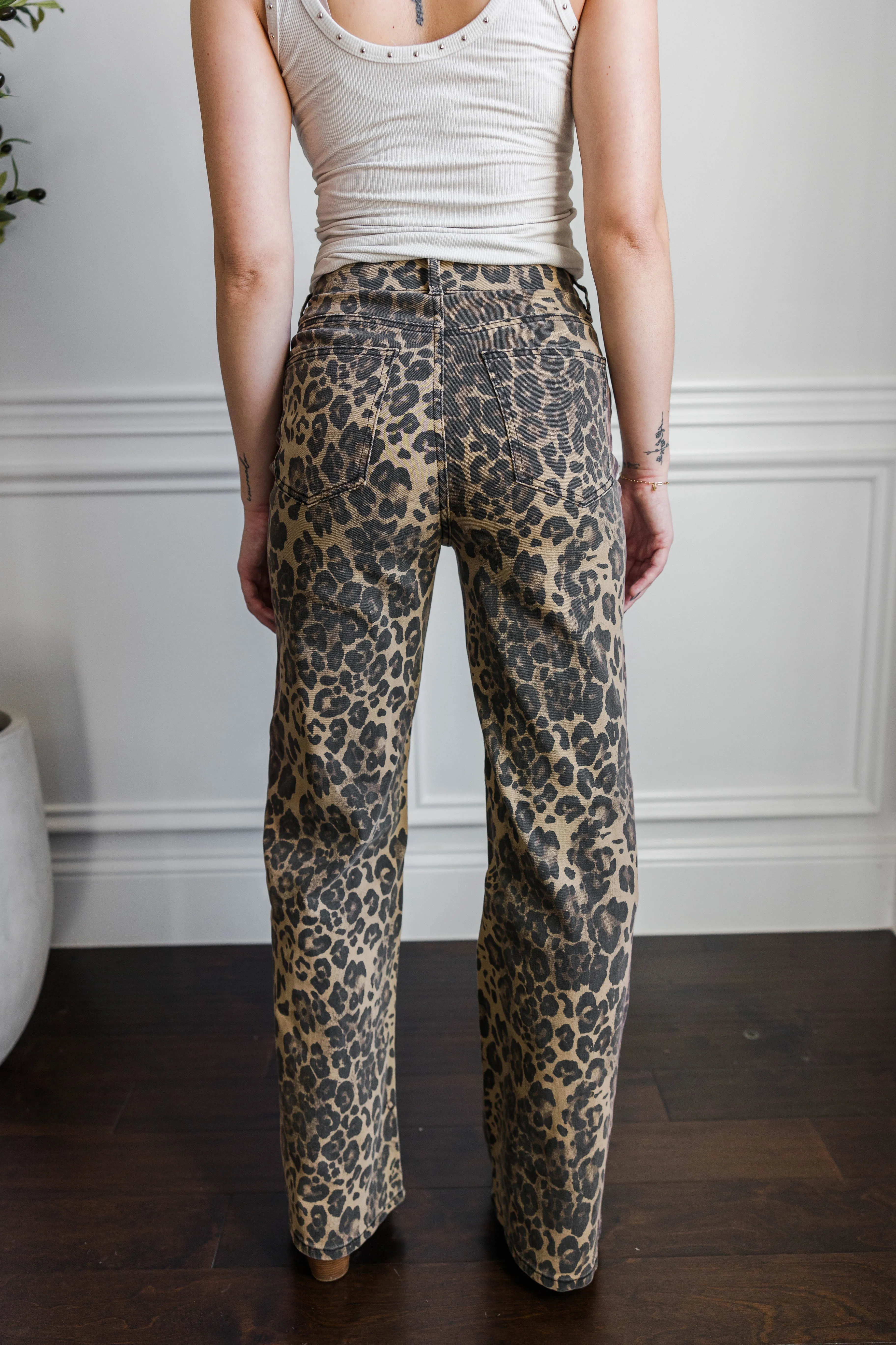 StretchWaistband Vibrant Leopard Wide Leg Jeans