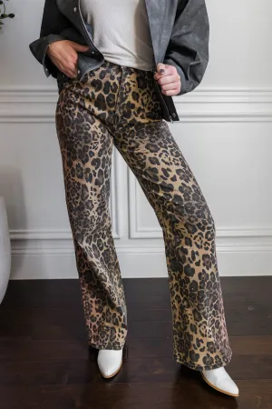 Stylish Fit Timeless Wear Vibrant Leopard Wide Leg Jeans