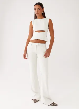 Cyra Low Rise Slim Fit Pants - Ivory Essential Comfort Wear
