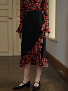 Bootcut shape ??Final Sale??Ximena Floral Fishtail Skirt