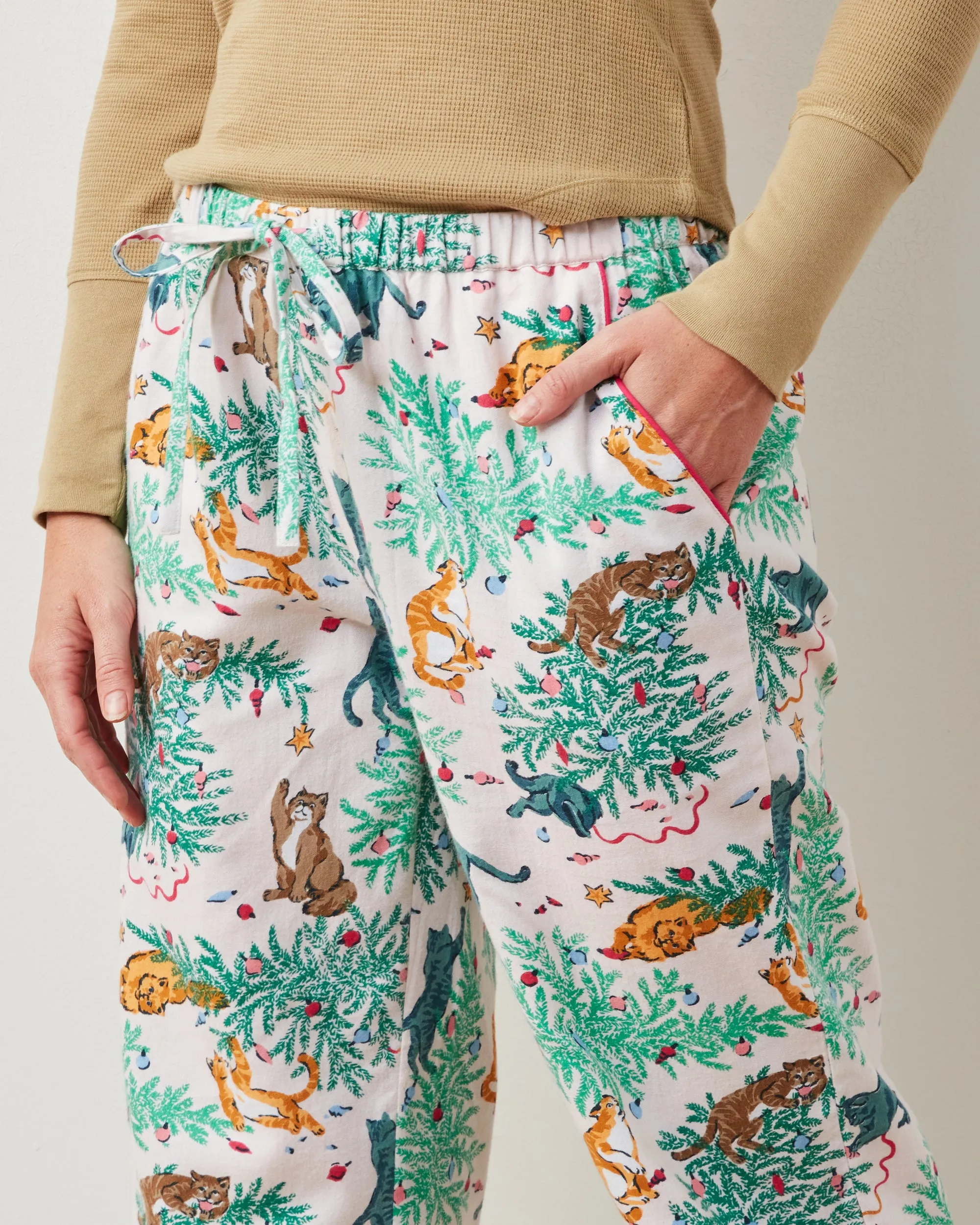 Frisky Firs - Lightweight Flannel PJ Pants - Sweet Cream