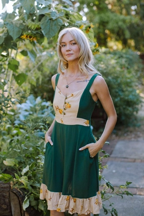 Gemma Dress in Green Butterfly Comfy Fit Wear Artistic Edge