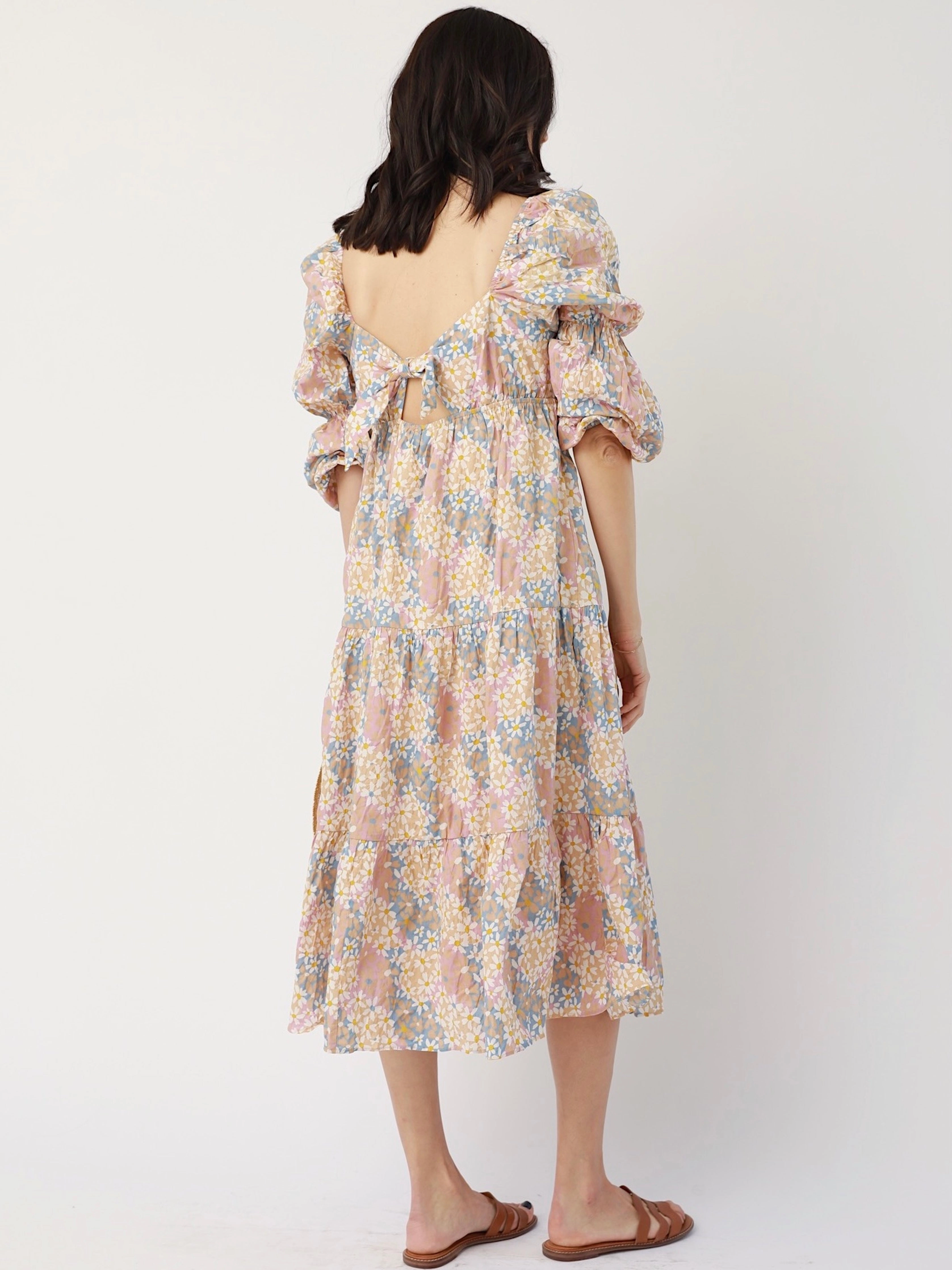 Comfort and Elegance Gerber Daisy Maxi