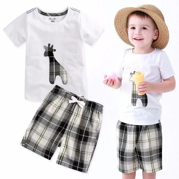 Giffy White Short Sleeve Tee & Shorts Set