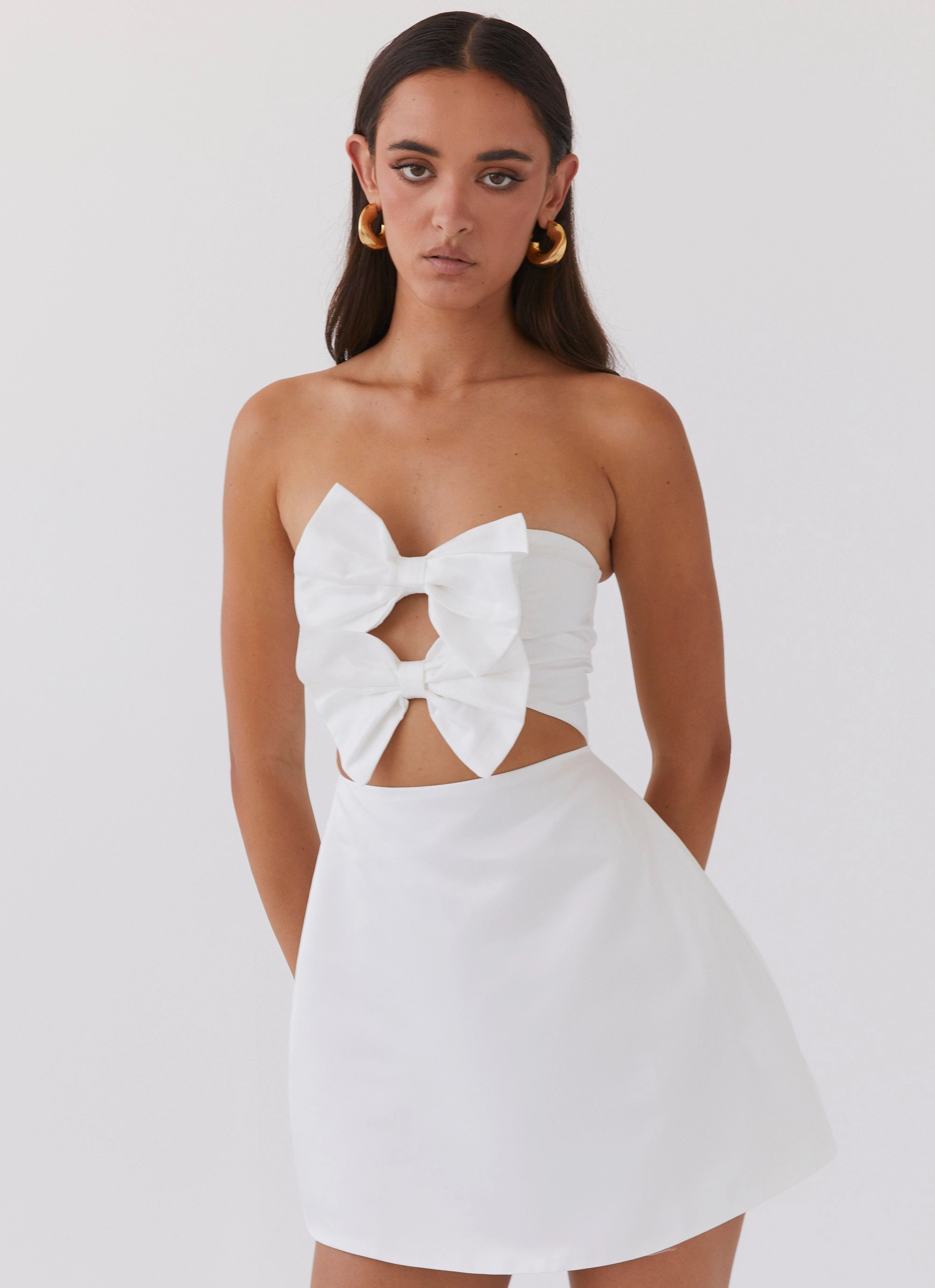 Girl Crush Bow Mini Dress - White Runway Ready Art Gallery Visit