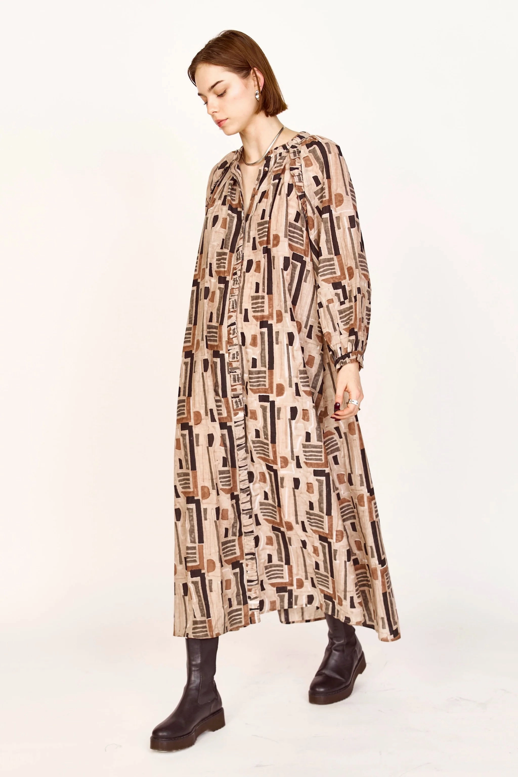 Mirth Somerset Dress Labyrinth Relax Motion Chic and Stylish