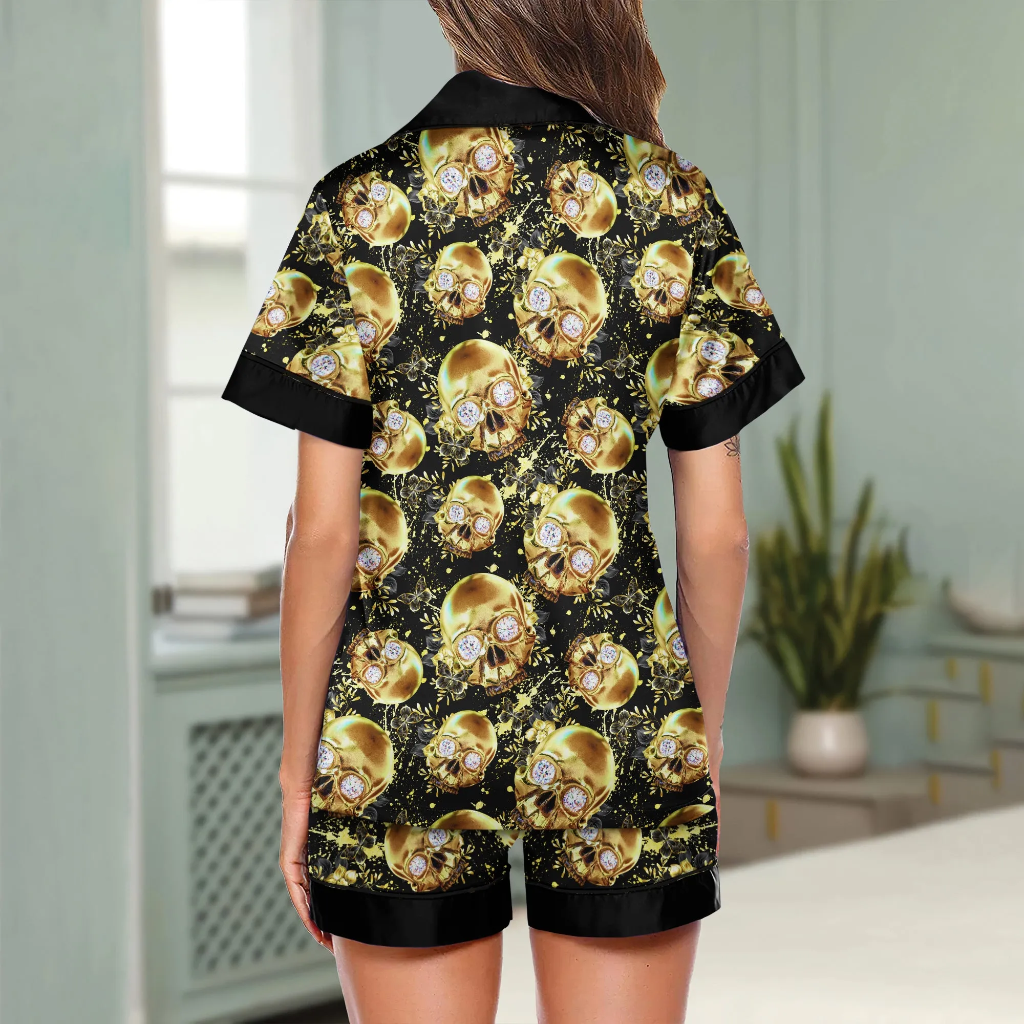 Golden Skull Thunder Women's Pajama Sets Top Sleeve & Short Bottom