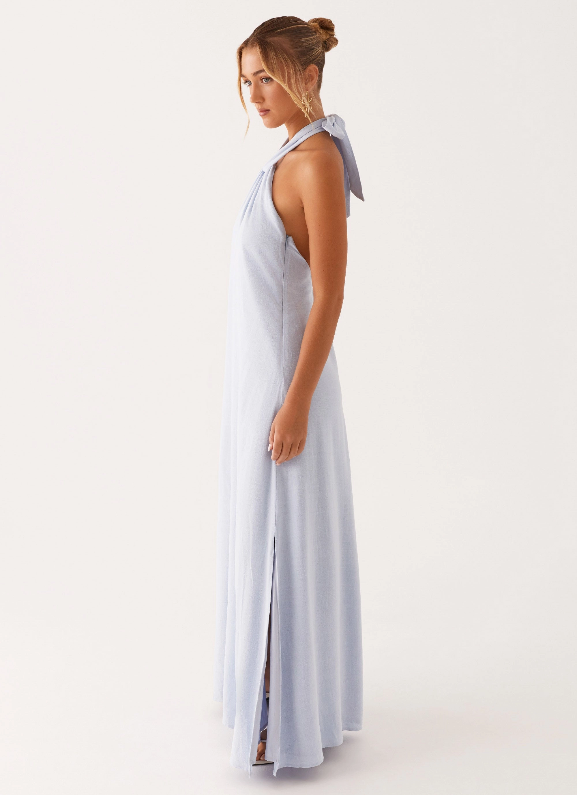 Golden Child Linen Maxi Dress - Blue Comfortable travel dress Elegant Waistband Fit