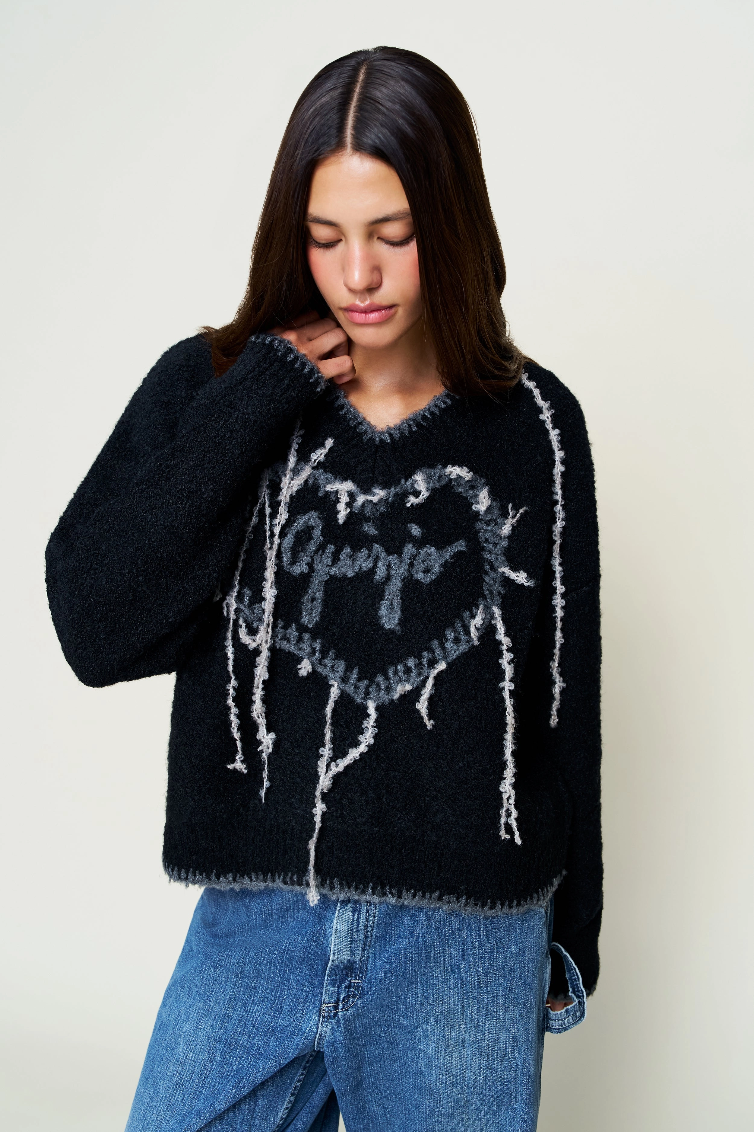 Guizio Heart Wool Sweater Lattice Ventilation Weave Polished Edge