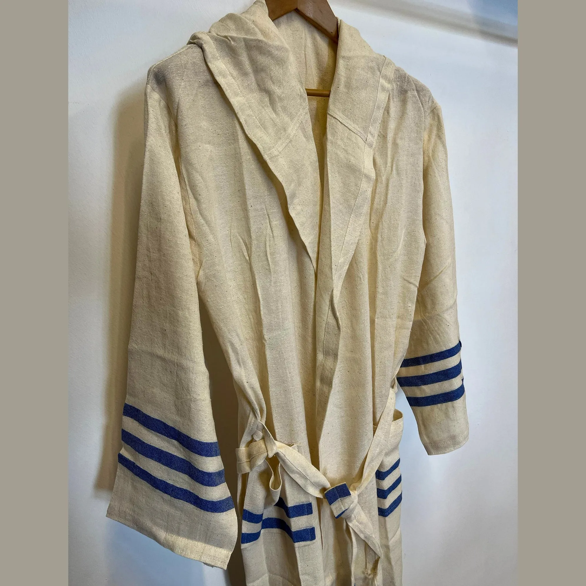 Hand-Woven Pure Silk Turkish Towel Bathrobe Ecru
