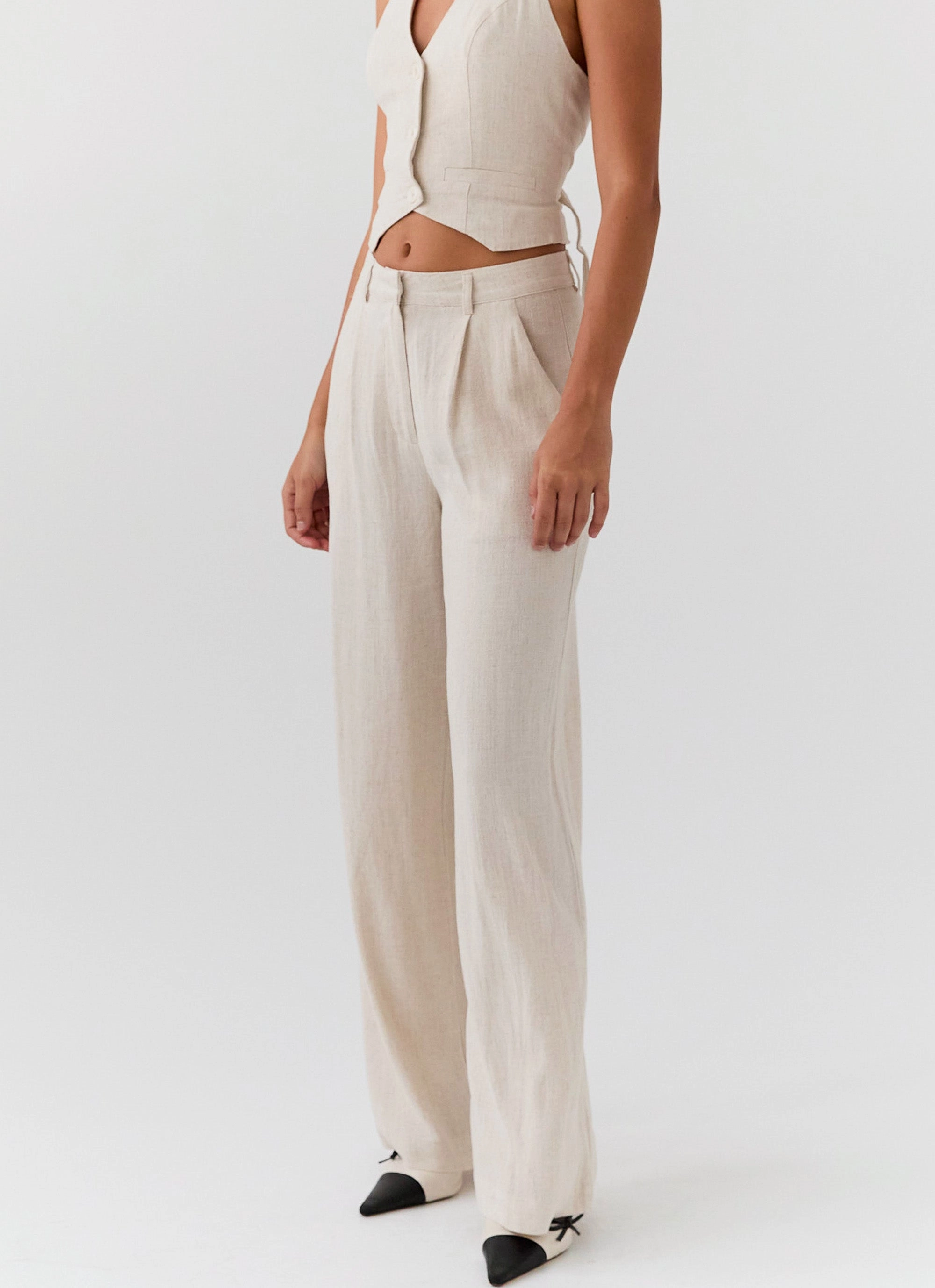 Heatwave Linen Pants - Oatmeal Flexible Fit Soft Interior