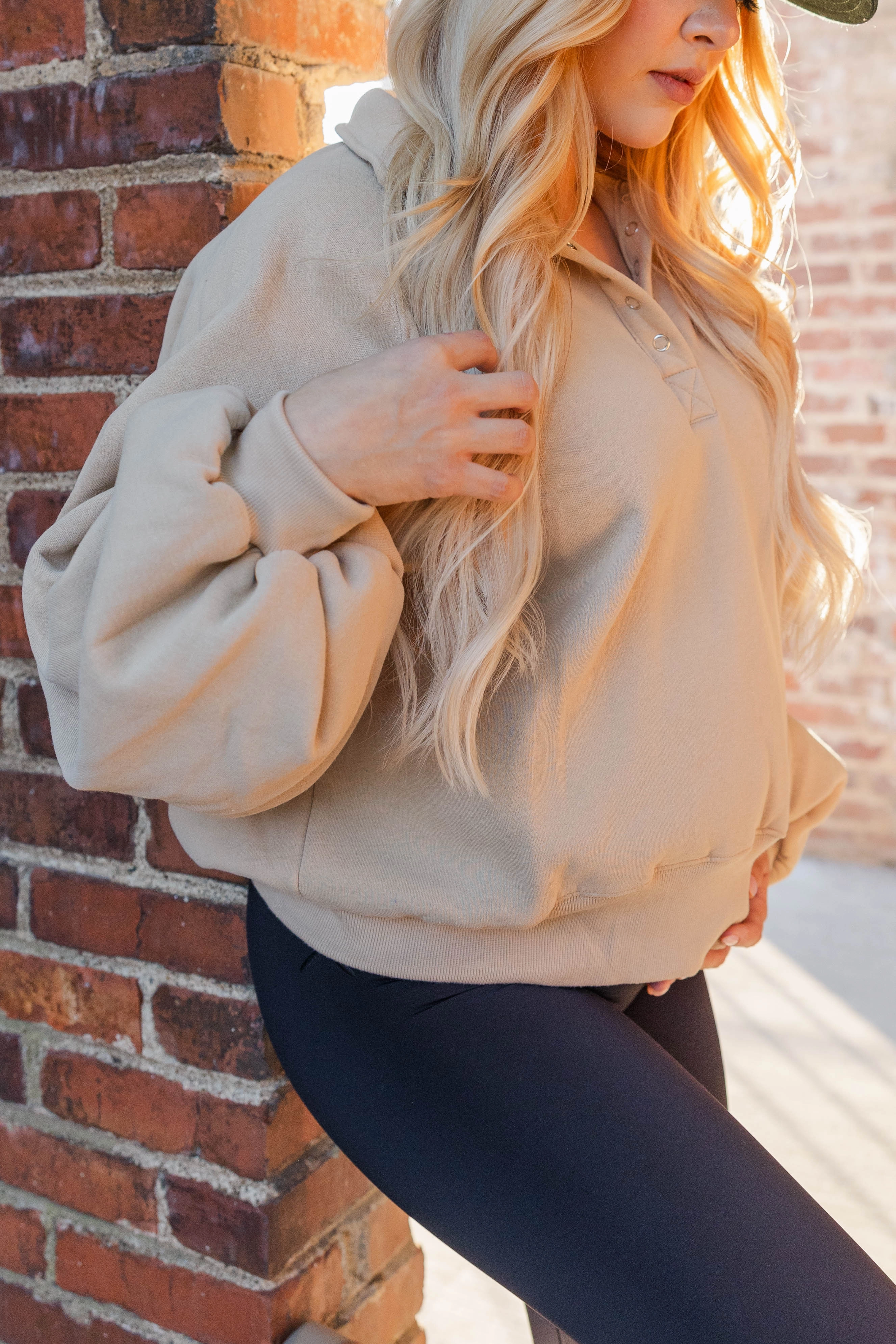 Lightweight Polyester Blend Piper Collared Sweatshirt
