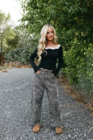 Hidden Safari Barrel Jeans Flexible Material Weekend Wear