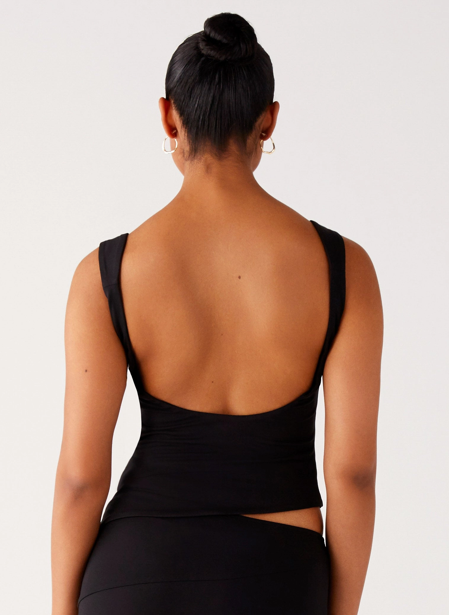 Non Restrictive Cut Wonderlust Cowl Top - Black