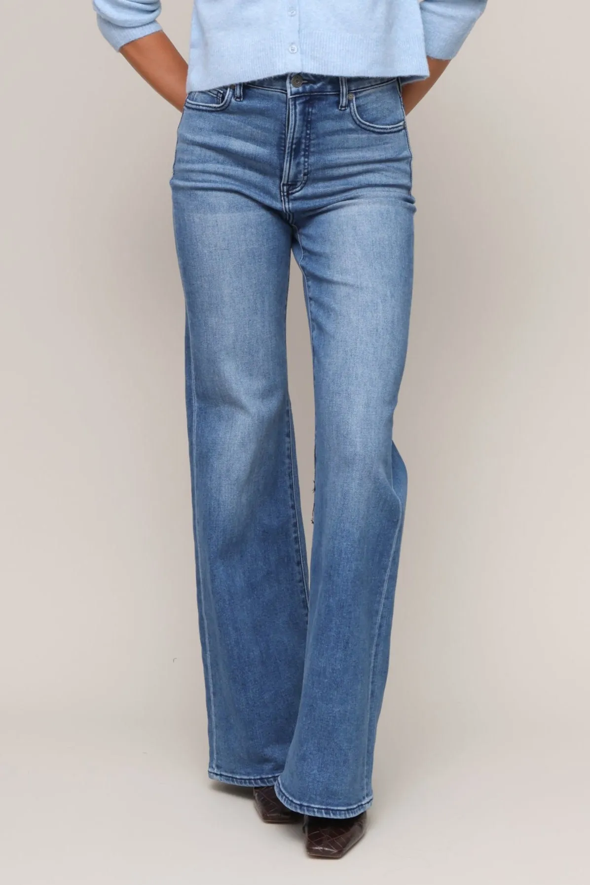 No Tag Compression Support Lining High Rise 90s Vintage Flare