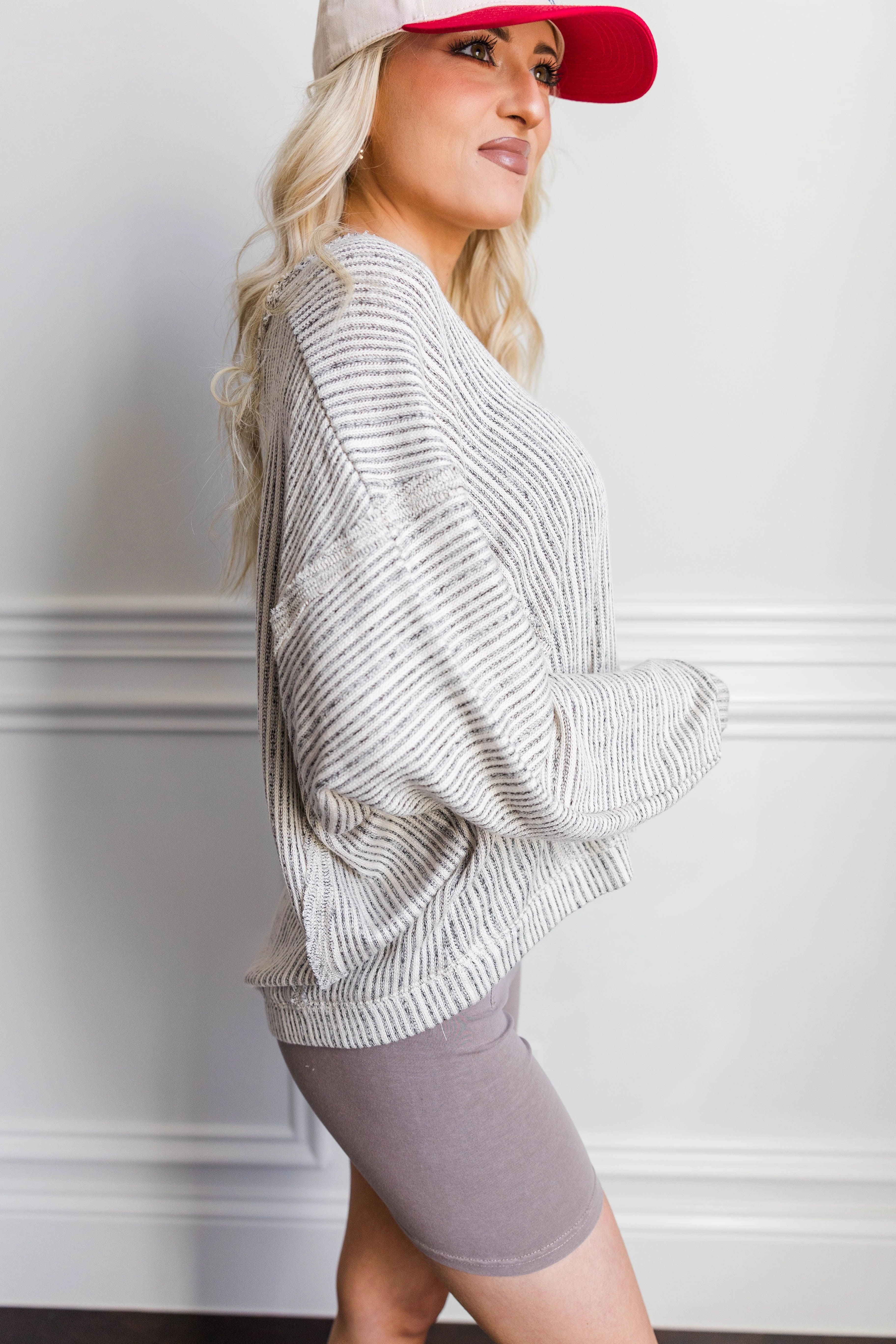 WideRibbed Texture Hillsboro V Neck Sweater- Ivory
