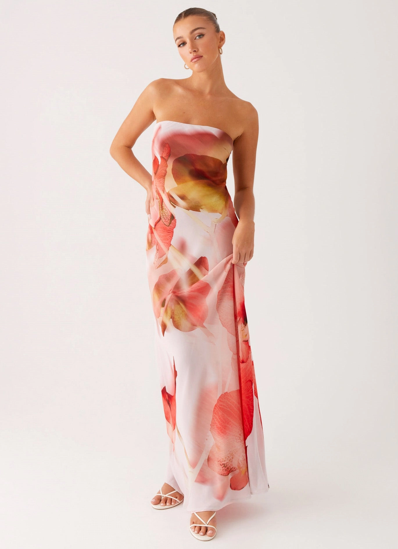 Kunis Maxi Dress - Peach Rose Day Outfit