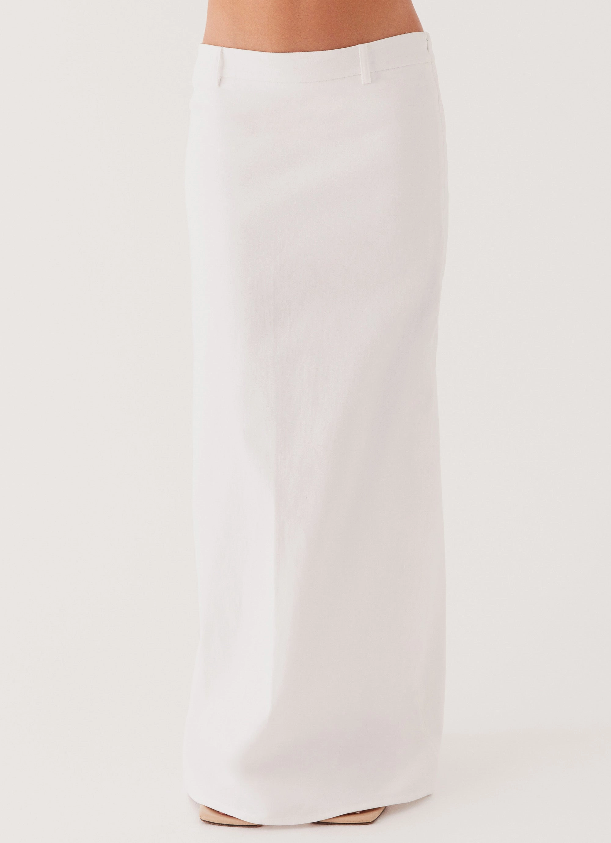 Limited Release Aesthetic Look Jaslyn Maxi Skirt - White