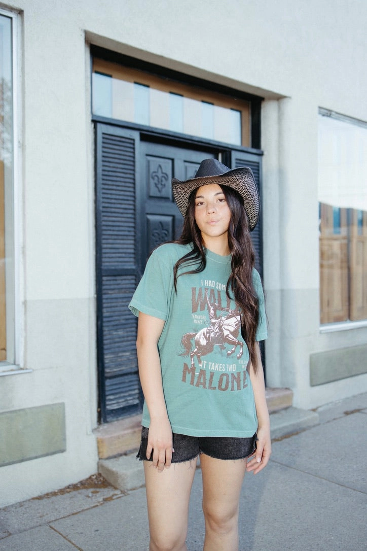 Summer Blouse NonPill Surface Treatment I Had Some Help Graphic Tee - FINAL SALE