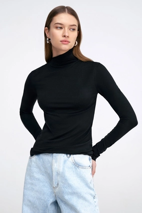 Reinforced Stitching Ilana Top