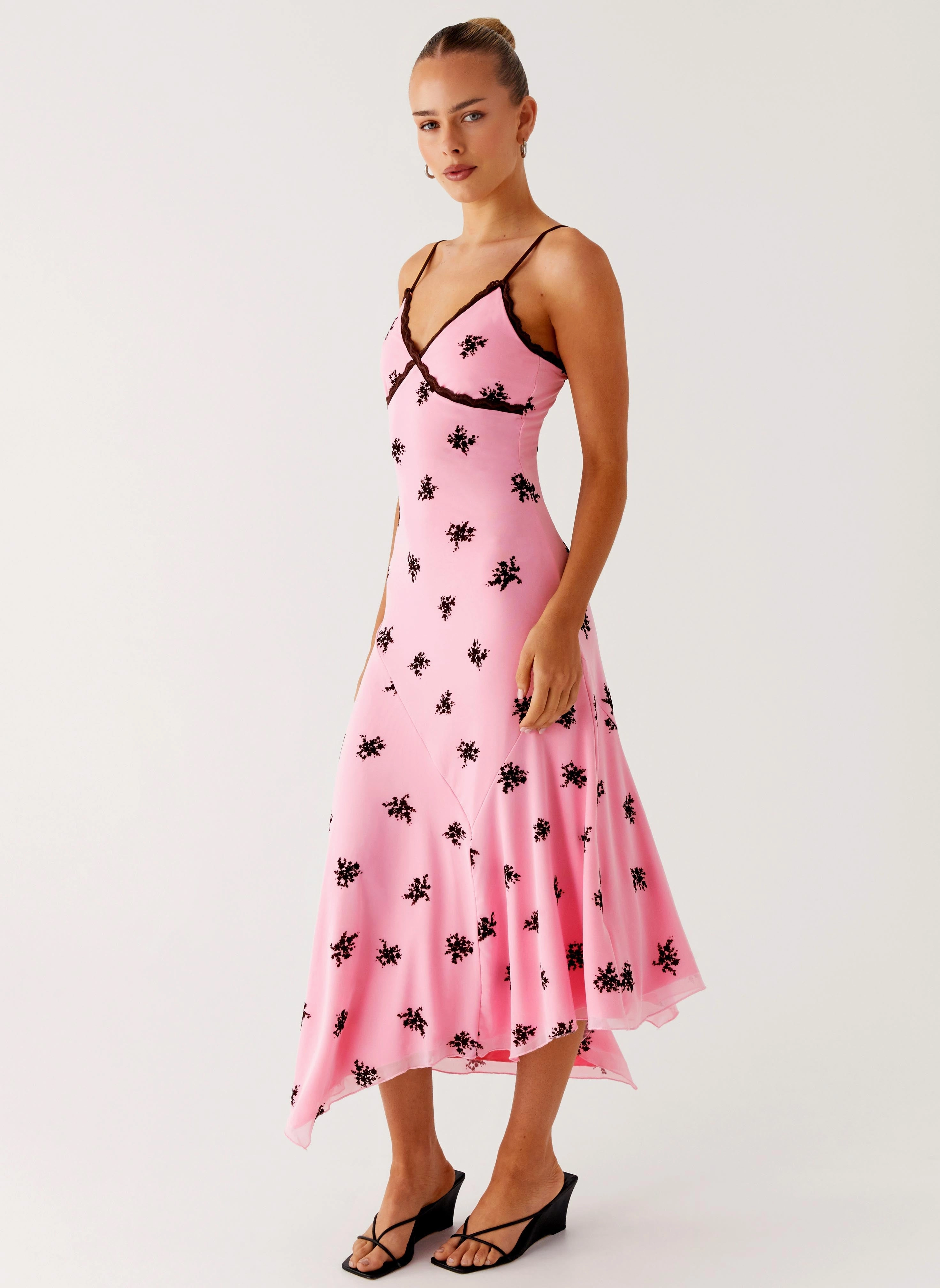 Amelia Midi Dress - Pink Layered Fit Textured Surface