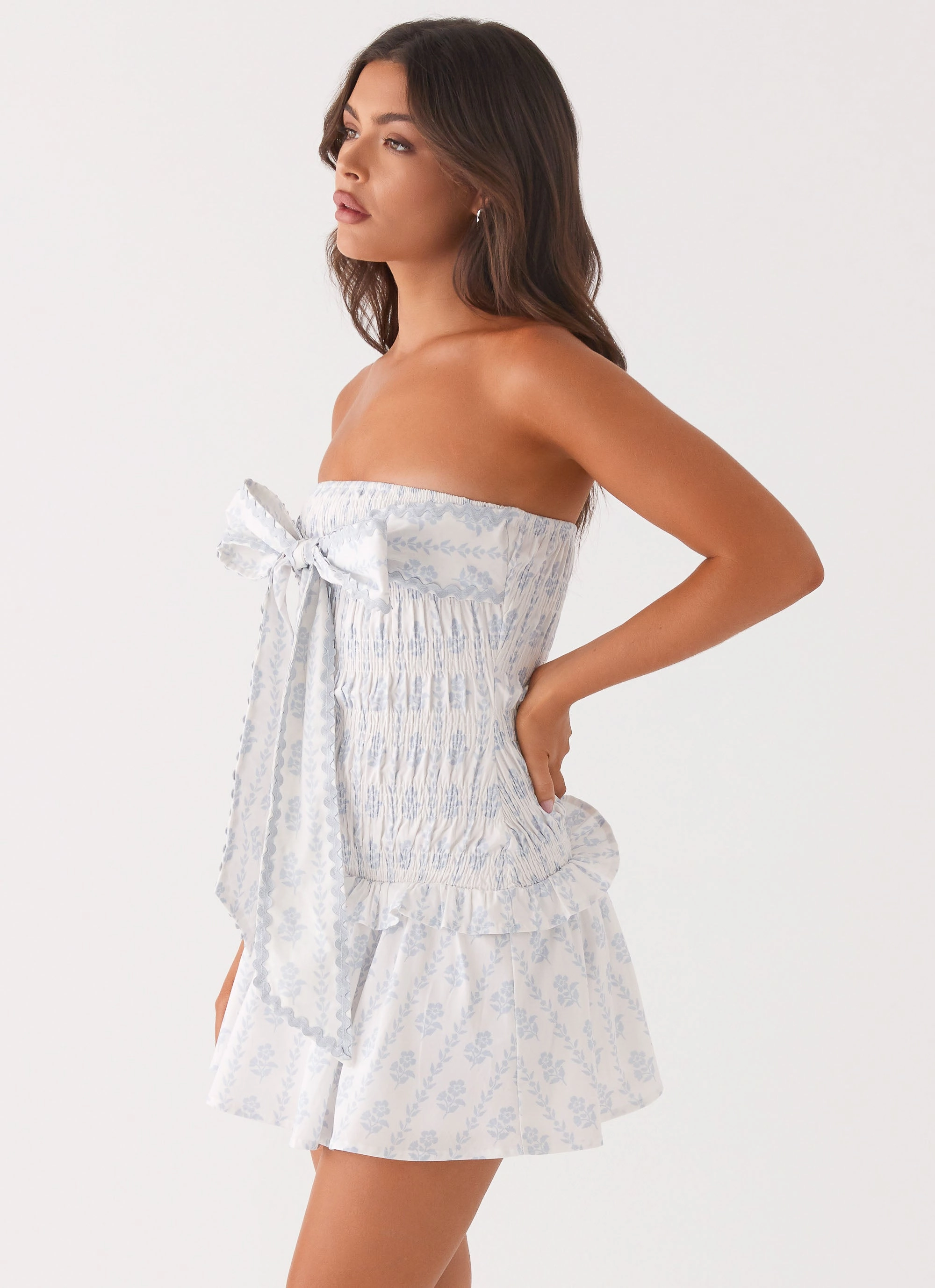 Izi Shirred Mini Dress - Sweet Daydream Print Outfit Lineup