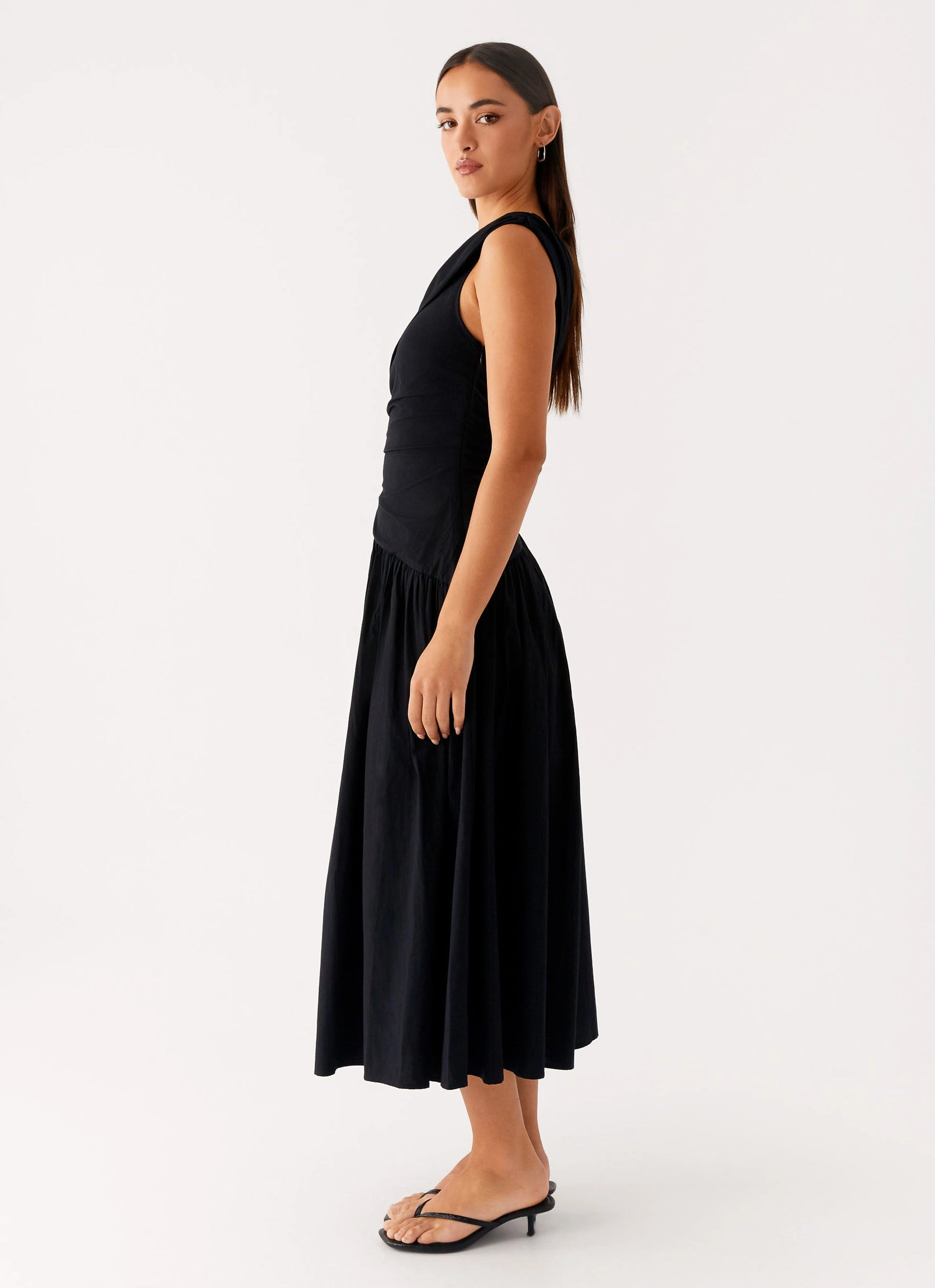 Janessa Midi Dress - Black Stylish Mood