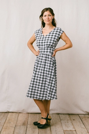 Joy dress in Cotton Picnic Raw-Hem Formal-look