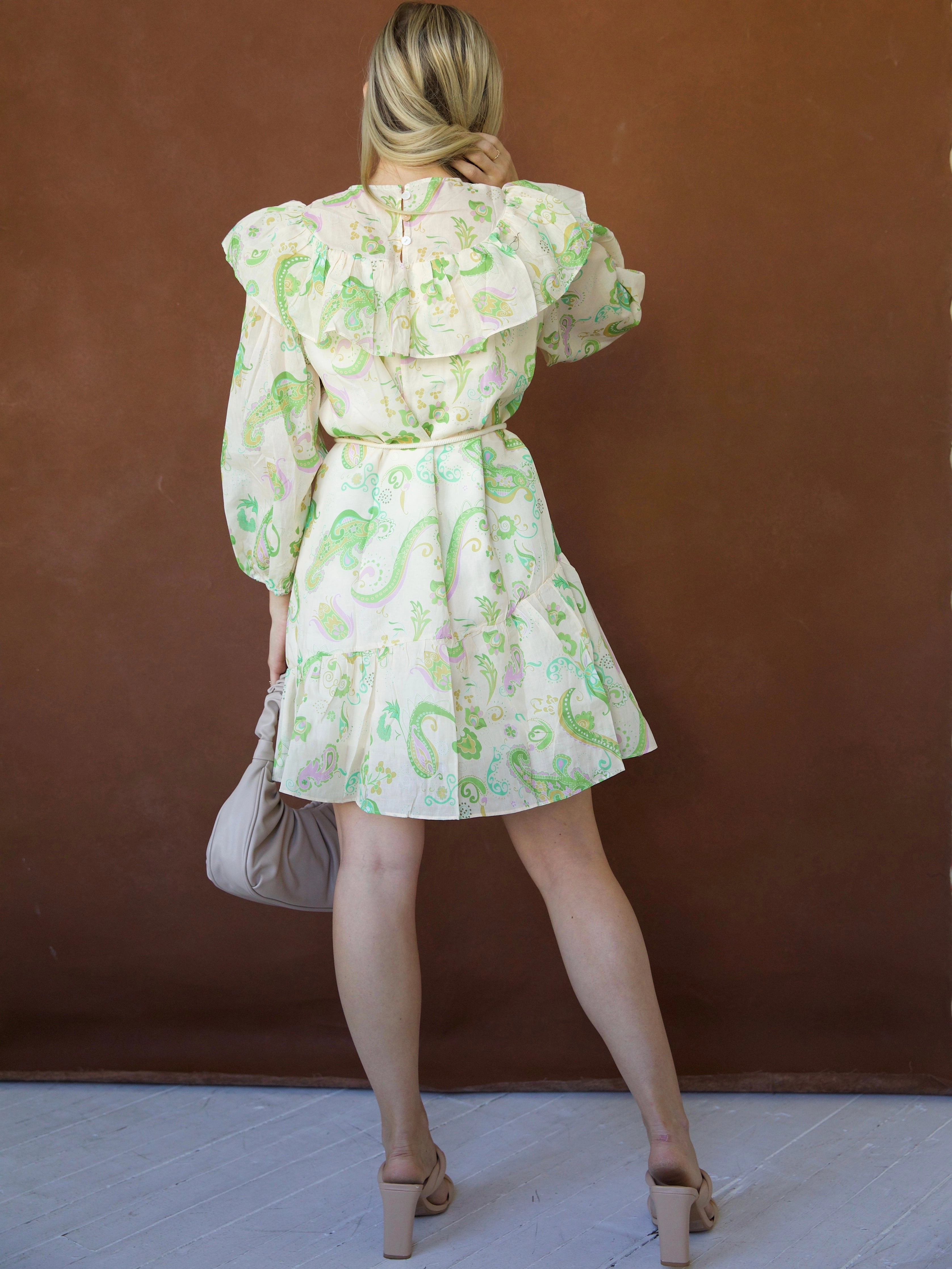 Kaia Ruffle Dress Comfort Fit Leg-Lengthening