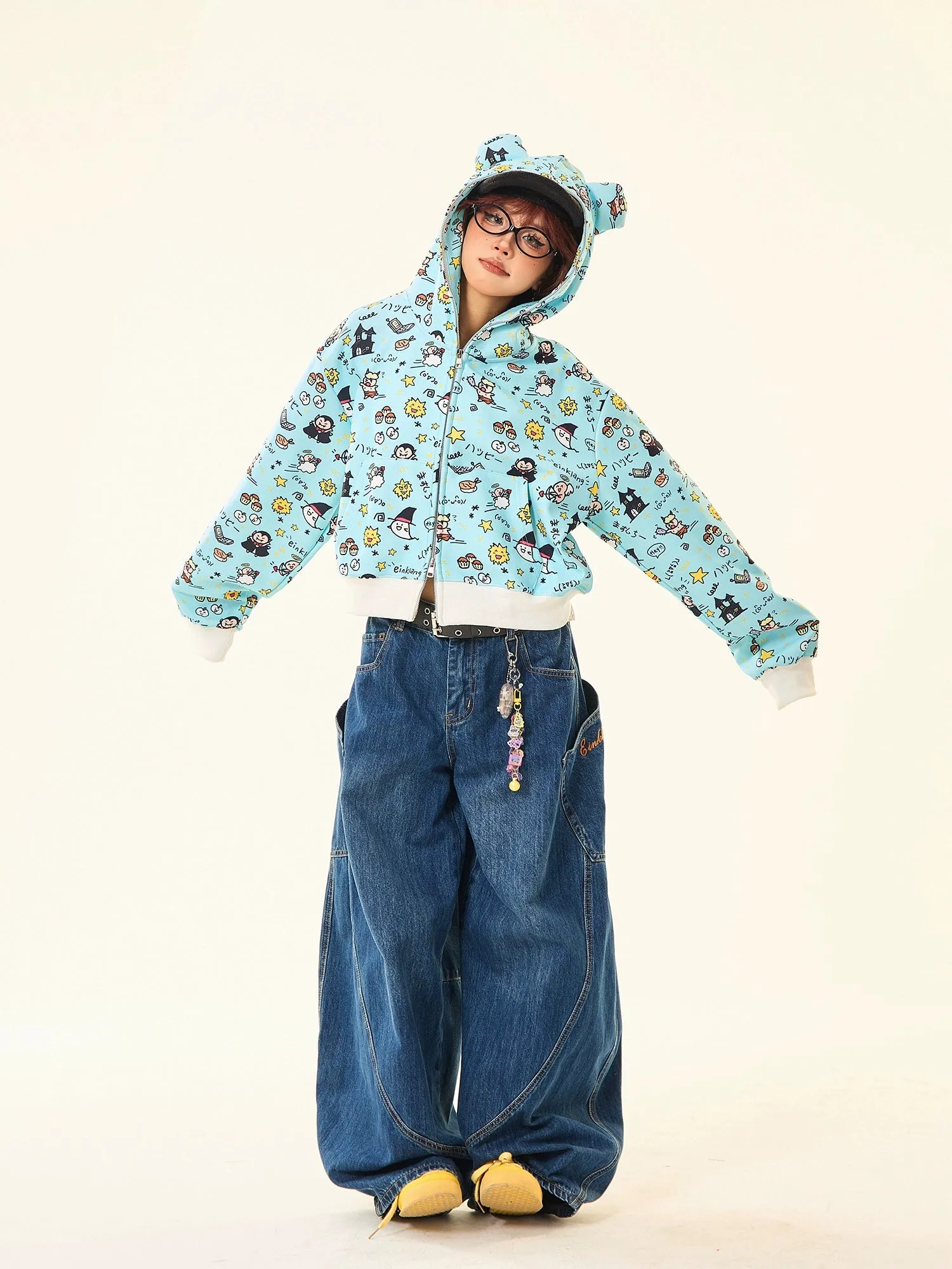 Kawaii Cartoon Bear Hoodie – Cute Full-Zip Hoodie with Adorable Ears & Fun Cartoon Print