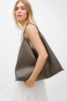 Kelly Tote Workout Apparel