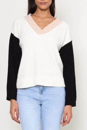 Kiel Sweater Reinforced Edging Garment Shaping Panels