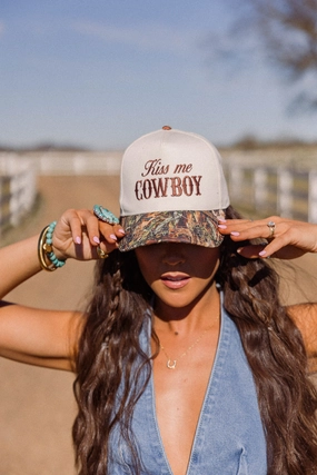 Kiss Me Cowboy Two Tone Camo Hat- Brown Bracelet