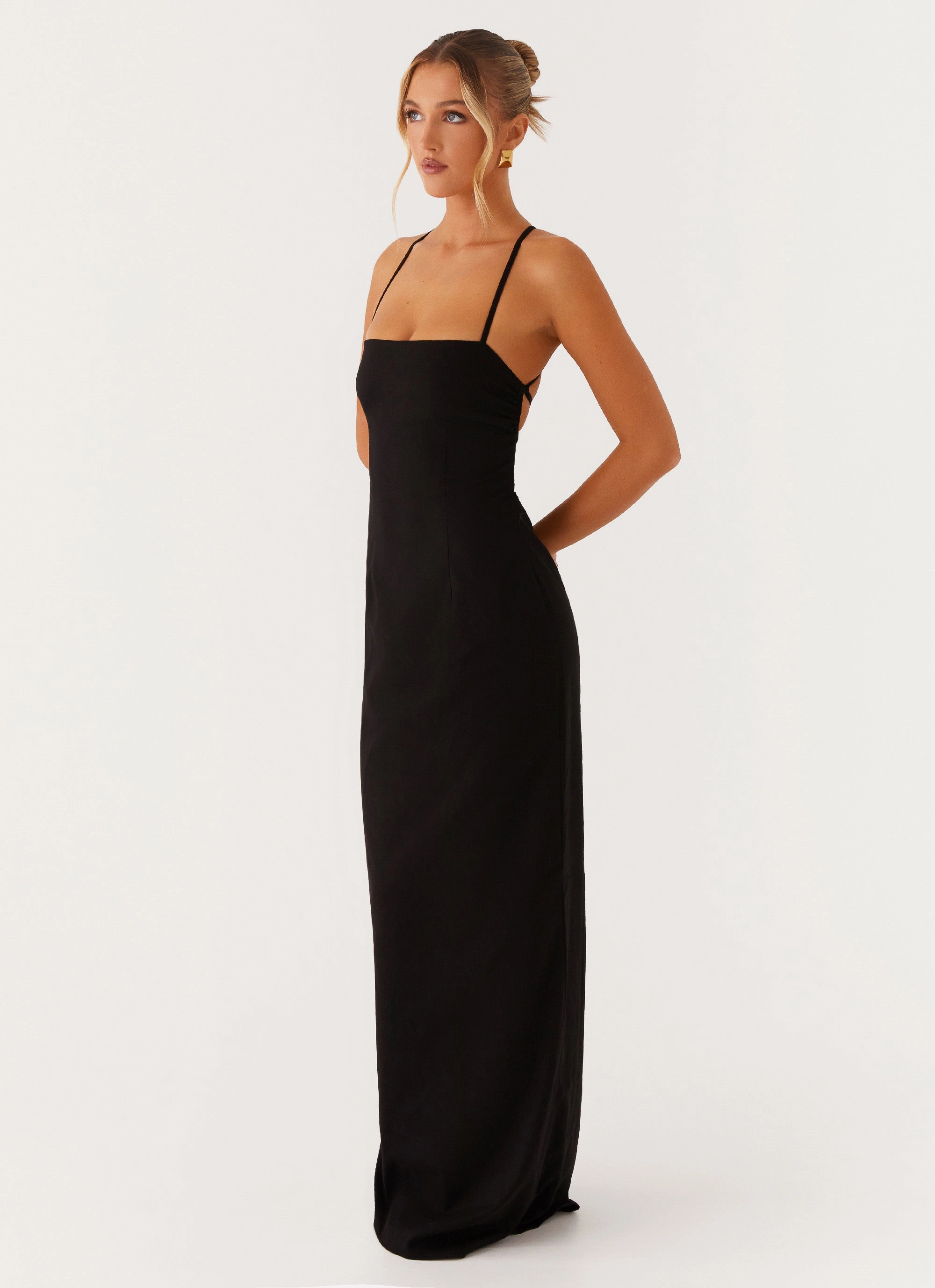 Cora Backless Maxi Dress - Black City Casual