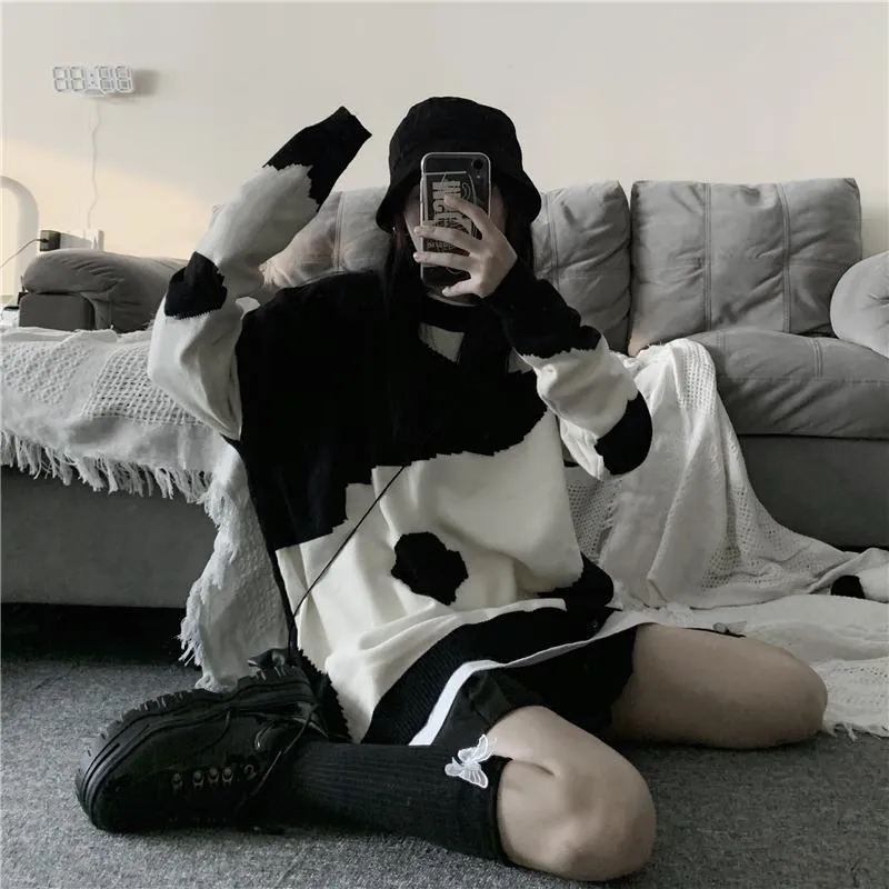 Korean Aesthetic Cow Printed Knit Oversized Sweater