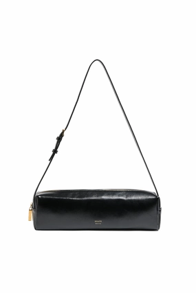 Street Style Kye Shoulder Bag in Black