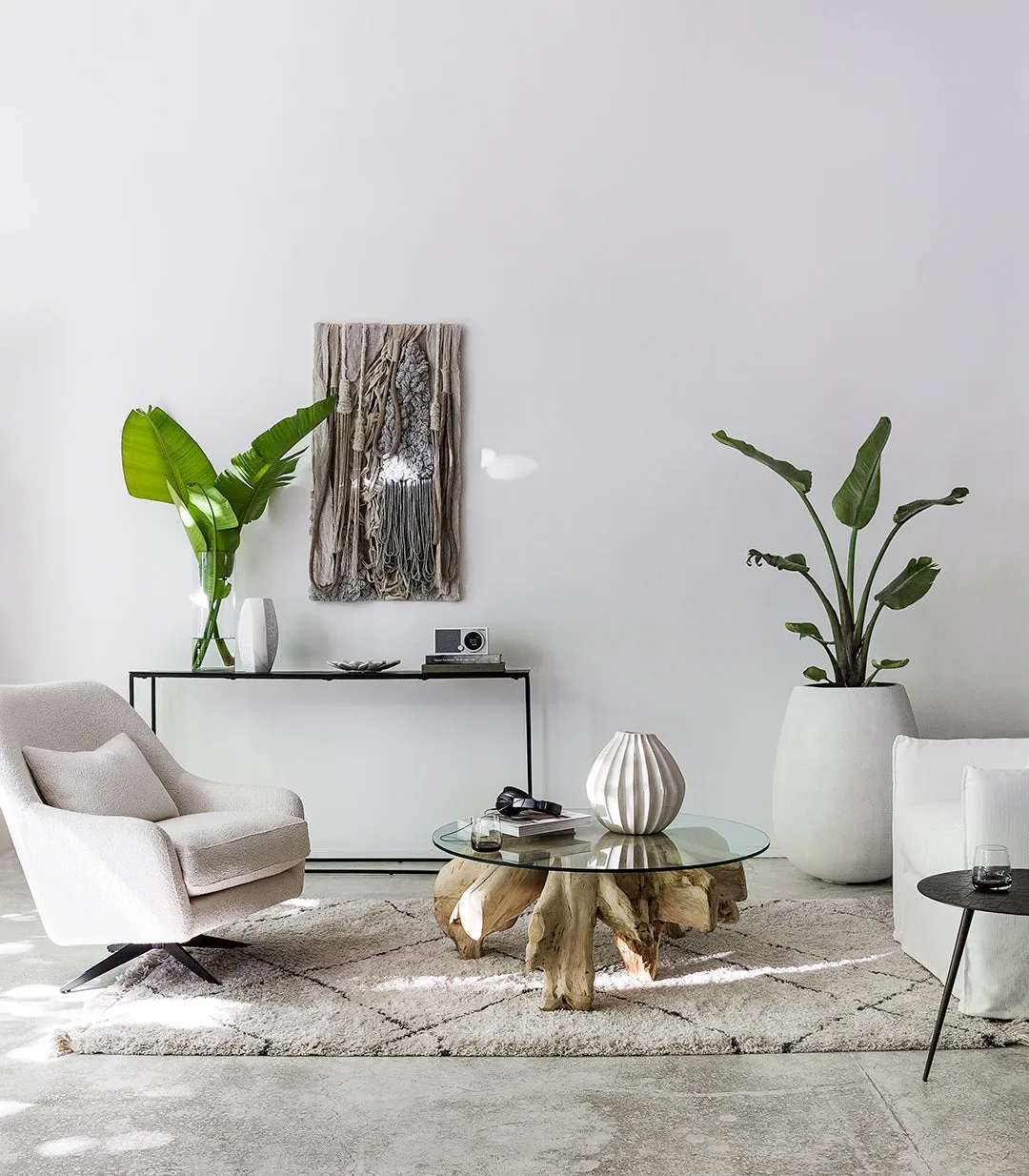 L A Swivel Chair / Grande Boucle Fabric